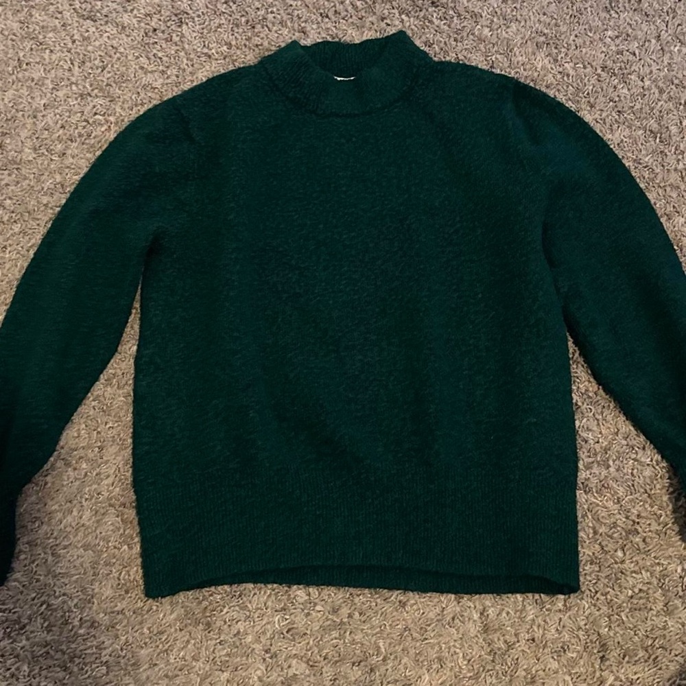 H&M Dark Green Turtleneck Sweater